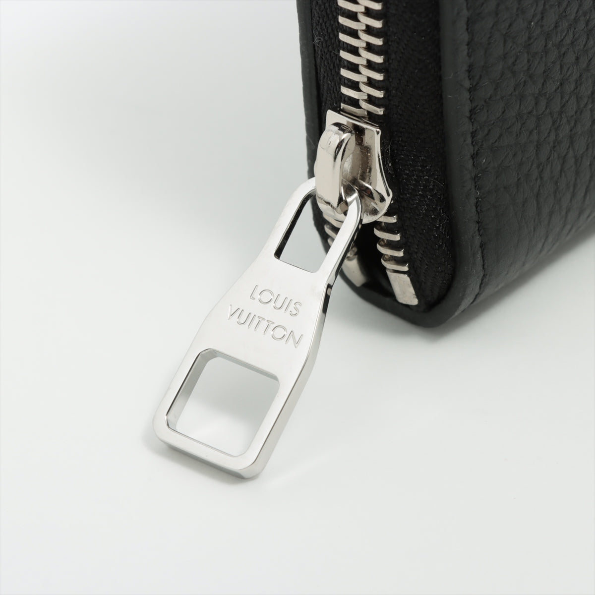 Louis Vuitton Taurillon Clemence Zippy Wallet Vertical M58412 Noir Rou -  Allu USA
