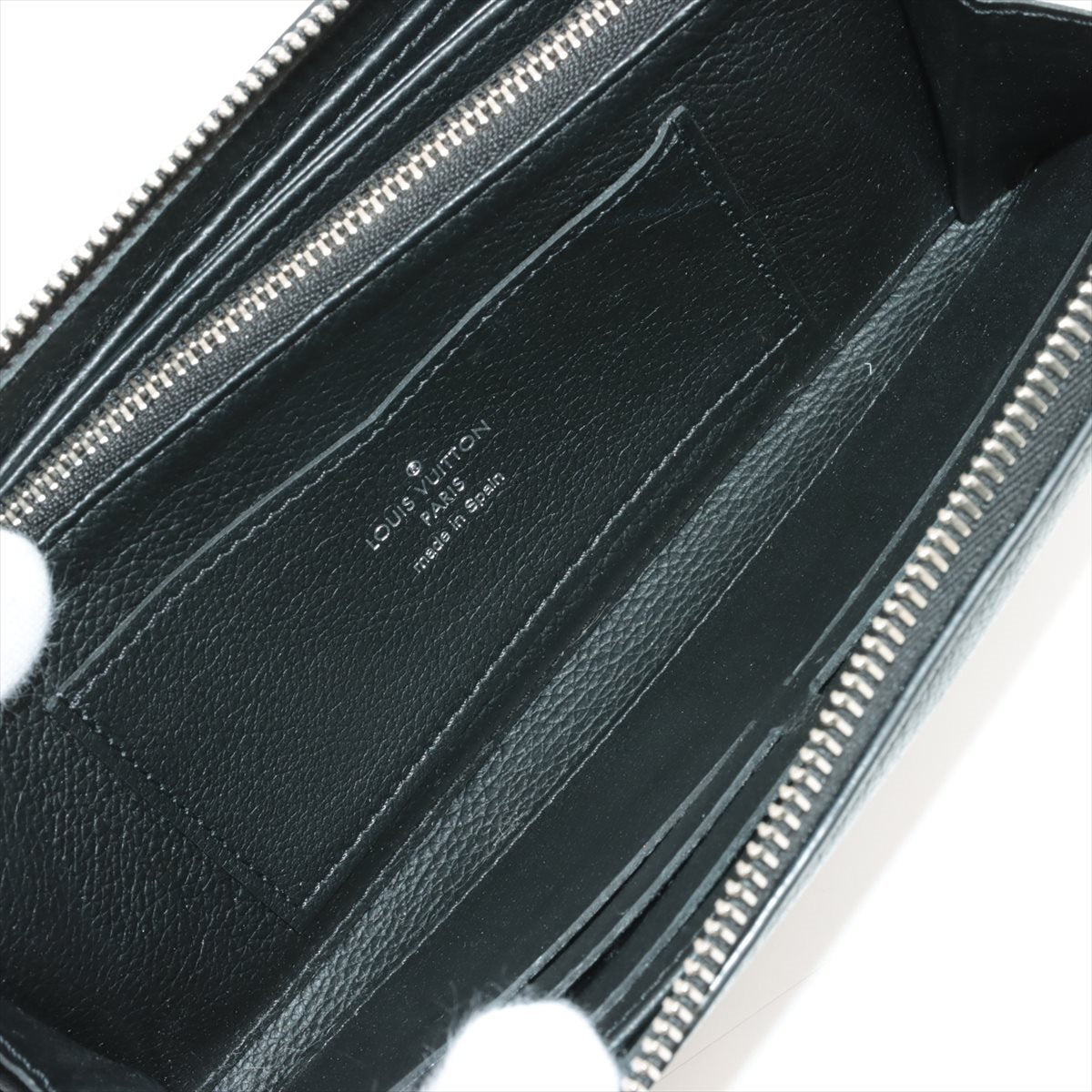 Louis Vuitton LV Logo Zippy Lock Me M62622 Noir Round Zip Wallet